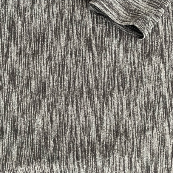 Lululemon Long Sleeve Dress - Size 6 - Picture 4 of 7